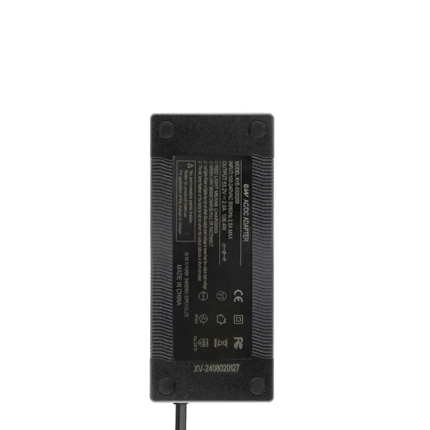 Cargador premium 48V (salida 54,6V) 2A conector DC 5,5x2,1mm