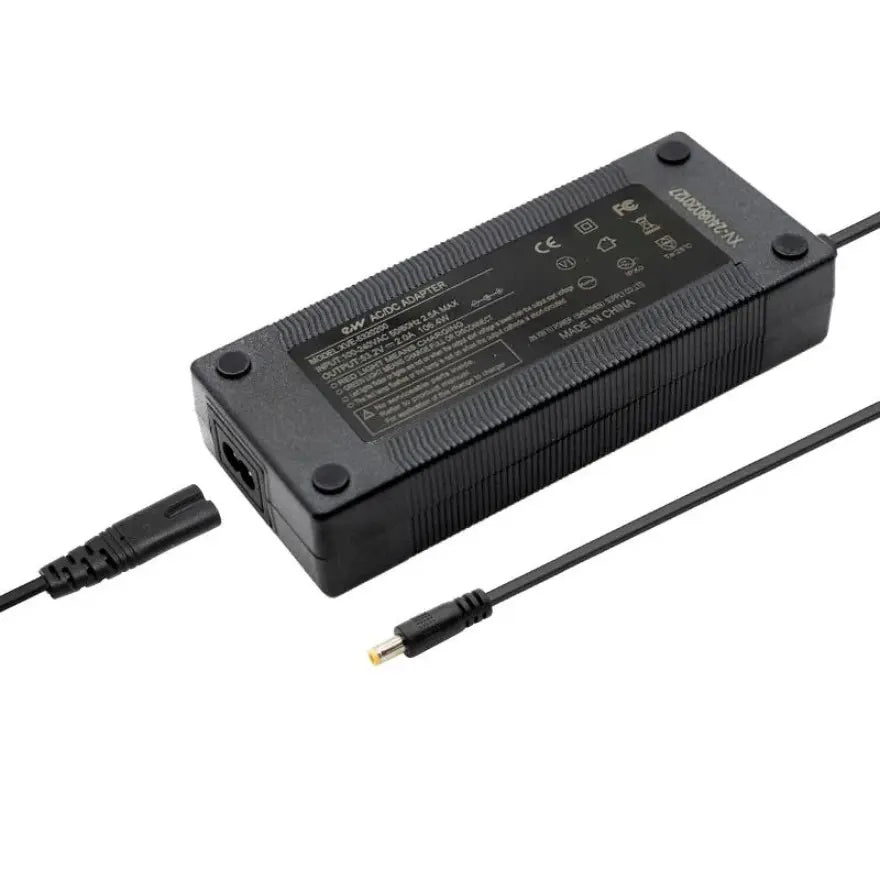 Cargador premium 48V (salida 54,6V) 2A conector DC 5,5x2,1mm