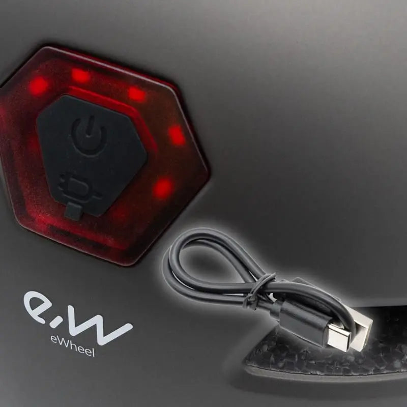 Casco de Seguridad con Luz Trasera para Patinete Eléctrico