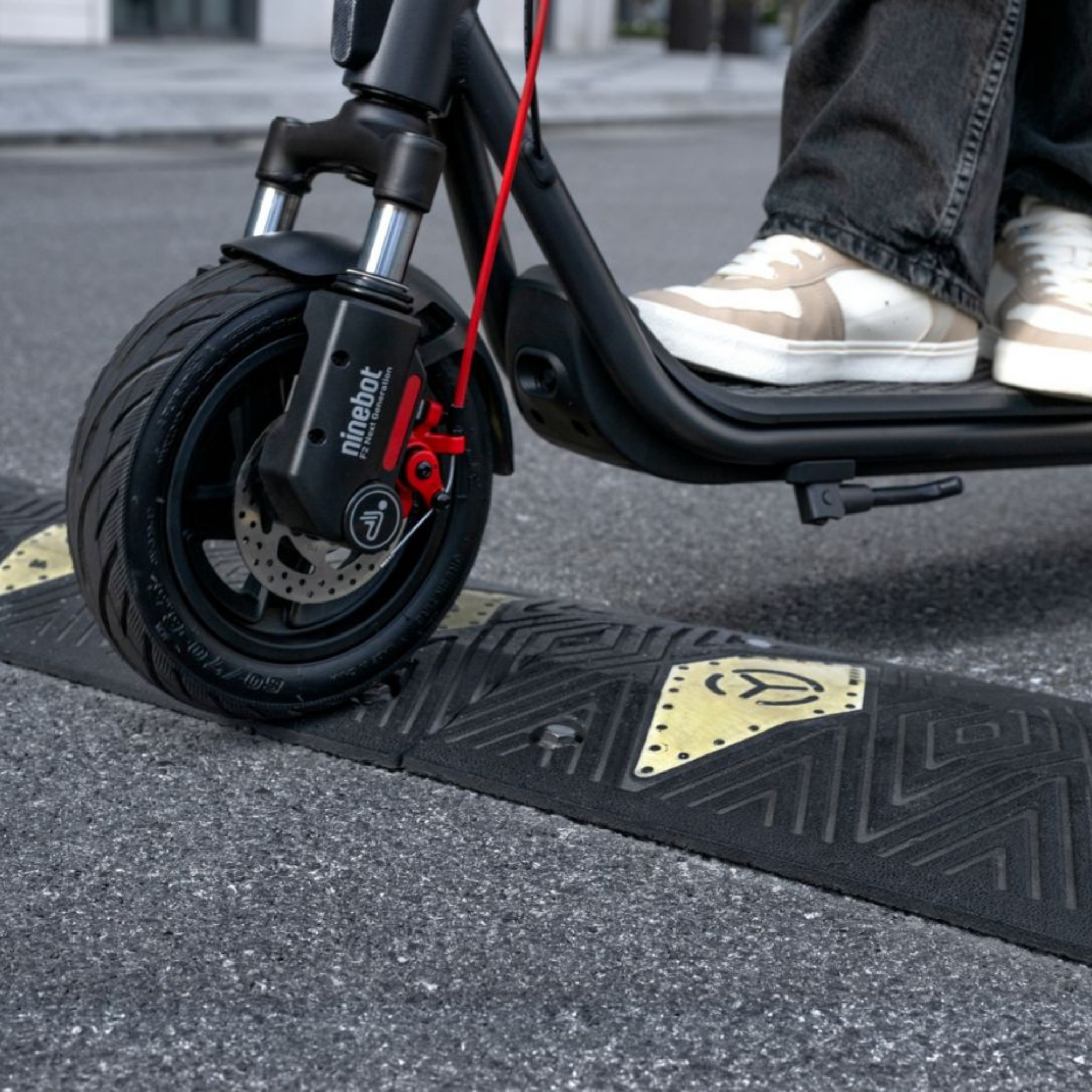 Patinete Eléctrico Segway Ninebot F2 Pro E II