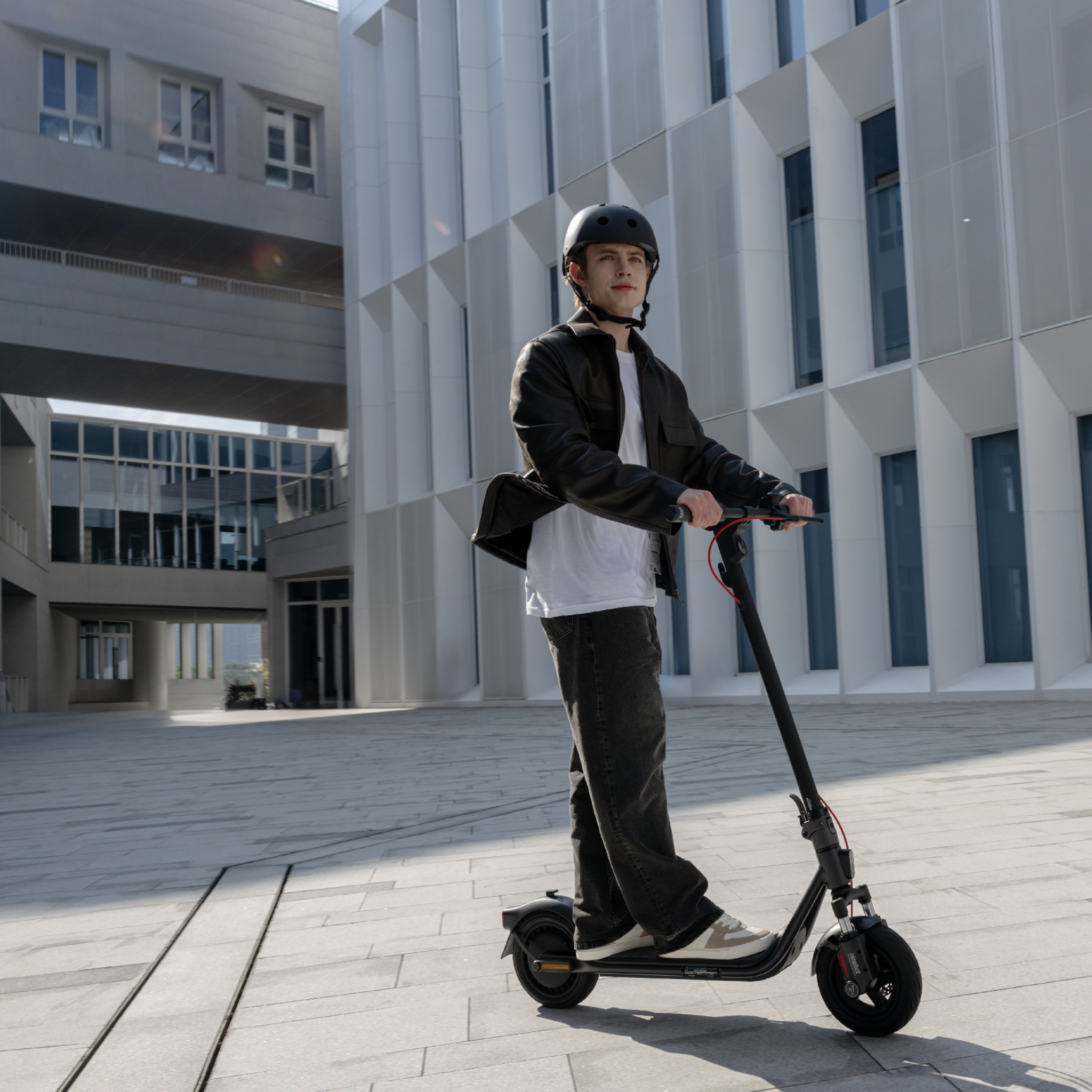 Patinete Eléctrico Segway Ninebot F2 Pro E II
